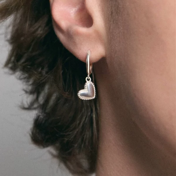 Arito Solitario Sacred Heart Plata